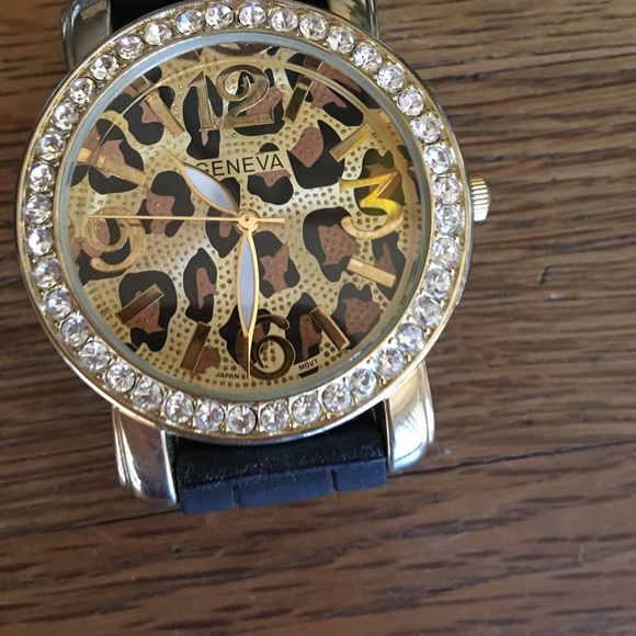 Watch - Picture 2 of 2